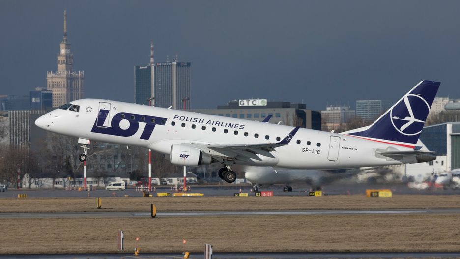 Samolot Embraer 175 PLL LOT