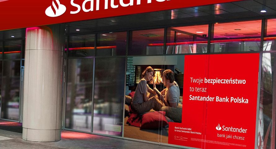 Przestępcy wypłacili pieniądze klientów banku Santander. Będą zwroty