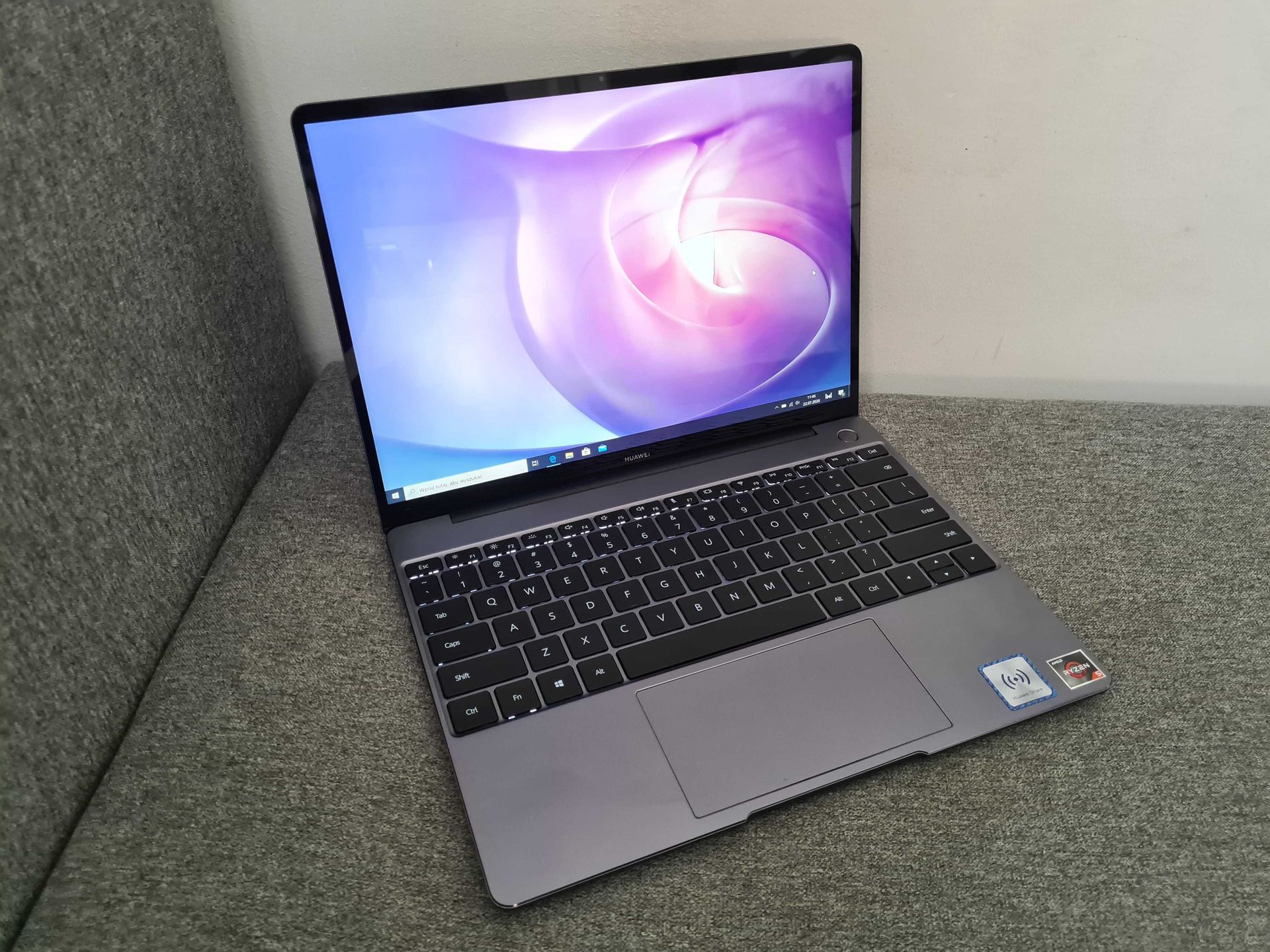 Test laptopa Huawei Matebook 13 AMD: taniej niż z intelem, a wcale nie gorzej 2