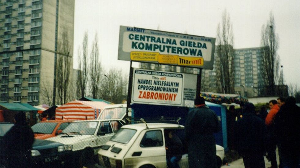 Giełda na Grzybowskiej [cz. 1]. Warszawa stolicą piractwa? 1