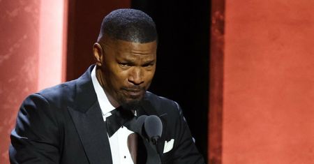 Jamie Foxx padł ofiarą ataku na oczach córek. Potrzebna była interwencja lekarza