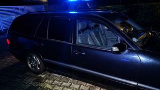 Miał blisko 2 promile na DK11. Mercedes może przepaść