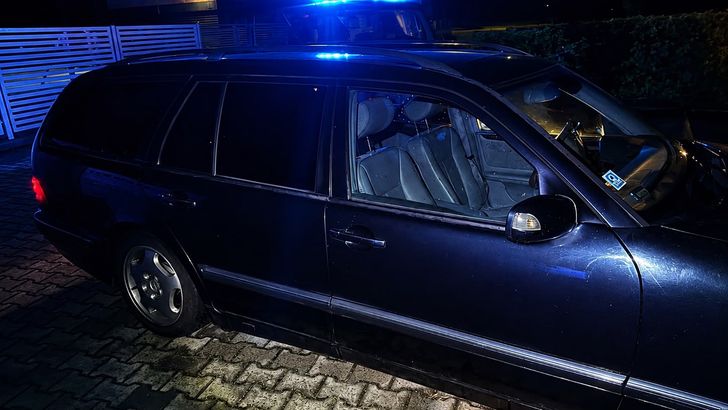 Miał blisko 2 promile na DK11. Mercedes może przepaść