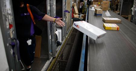 SMS-y "od FedExu" zawierają FluBota. To nowe zagrożenie dla użytkowników Androida