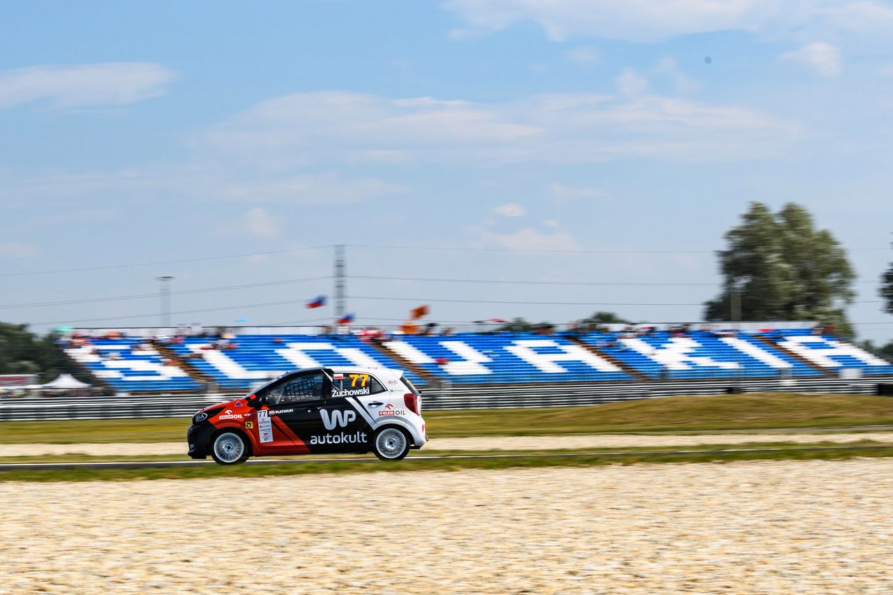 Kia Platinum Cup na Slovakiaringu (fot. Dominik Kalamus/Kia Platinum Cup)