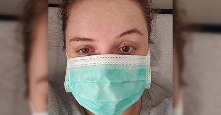 Kwarantanna domowa z powodu podejrzenia zakażenia wirusem SARS-CoV-2 i chorobą COVID-19