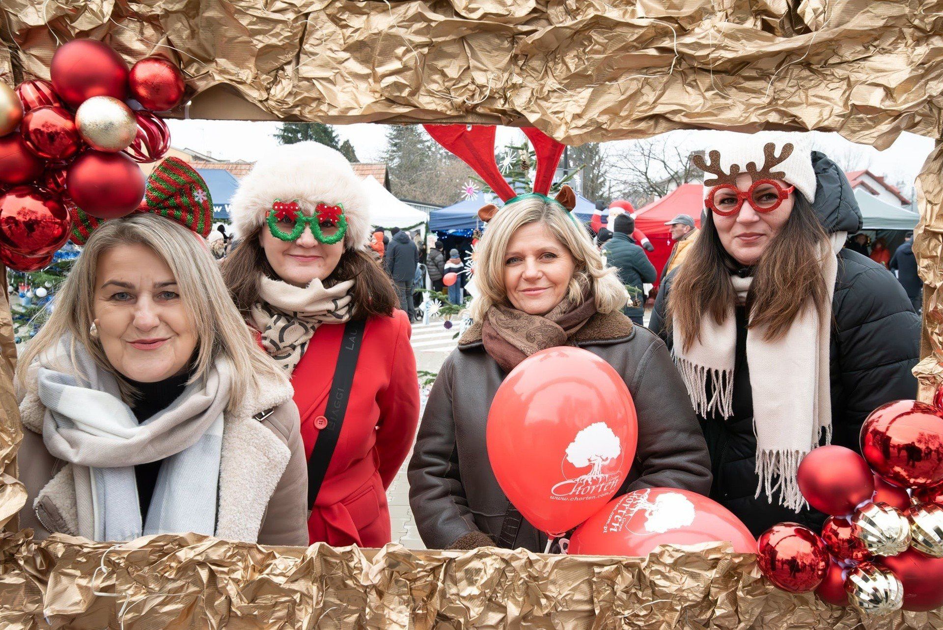 Fotobudka na Jarmarku Bożonarodzeniowym w Pacanowie. 