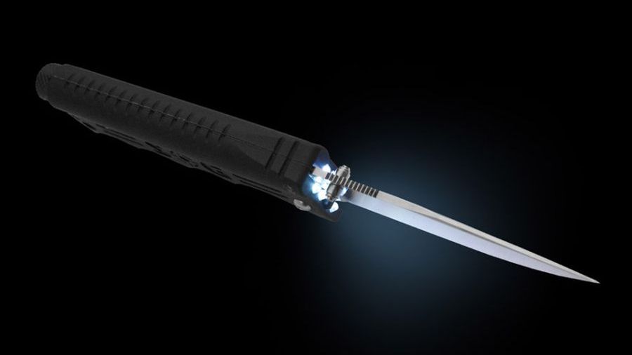 Noże SOG BladeLight - bezpieczne cięcie po ciemku [wideo] 1