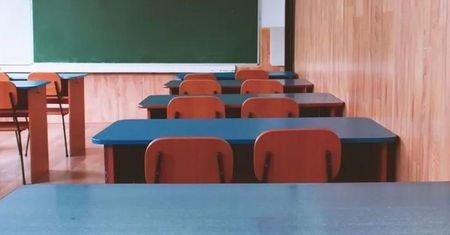 Uczniowie rezygnują z lekcji religii. Kościół ma poważny problem