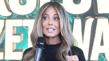 Wyzwolona Małgorzata Rozenek TOPLESS wyleguje się w pieleszach na potrzeby sensualnej sesji (FOTO)