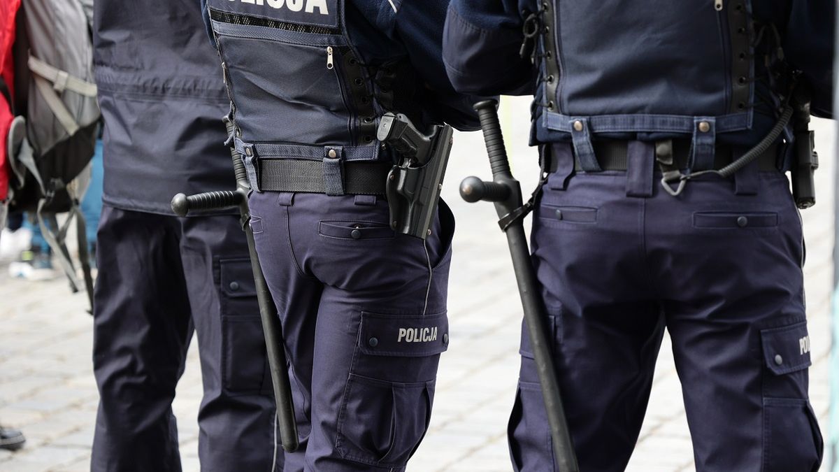 Zabarykadował się przed policją w toalecie. Powód szokuje. Zdjęcie ilustracyjne. 