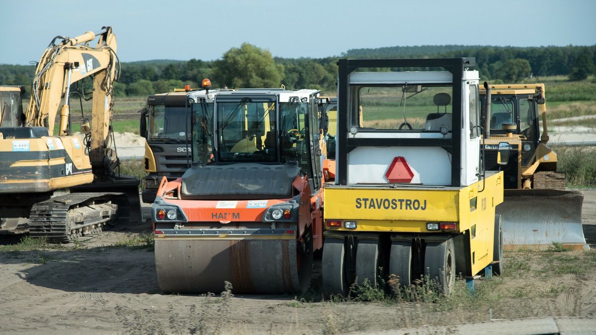 Budowa drogi S525.08.2019 Budowa drogi ekspresowej S5 na odcinku z Bydgoszczy do Znina Fot. Wojciech Strozyk/REPORTERWojciech Strozyk/REPORTER