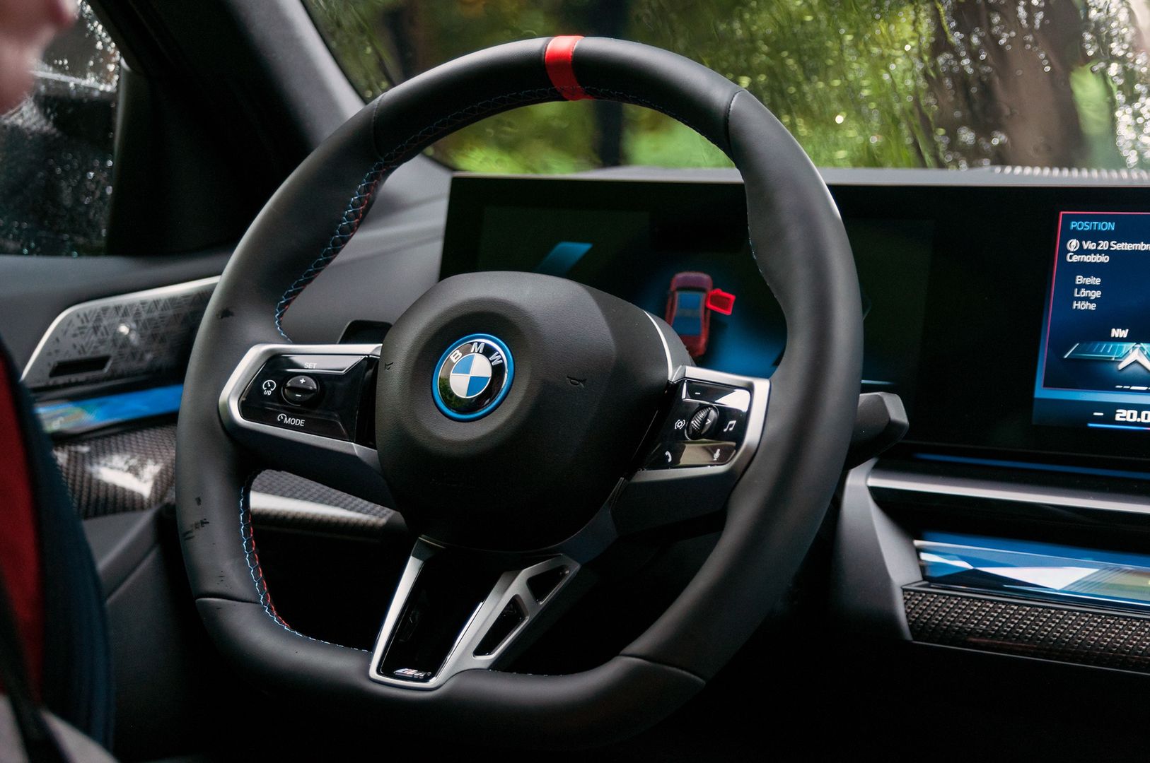 BMW i5 (2023)