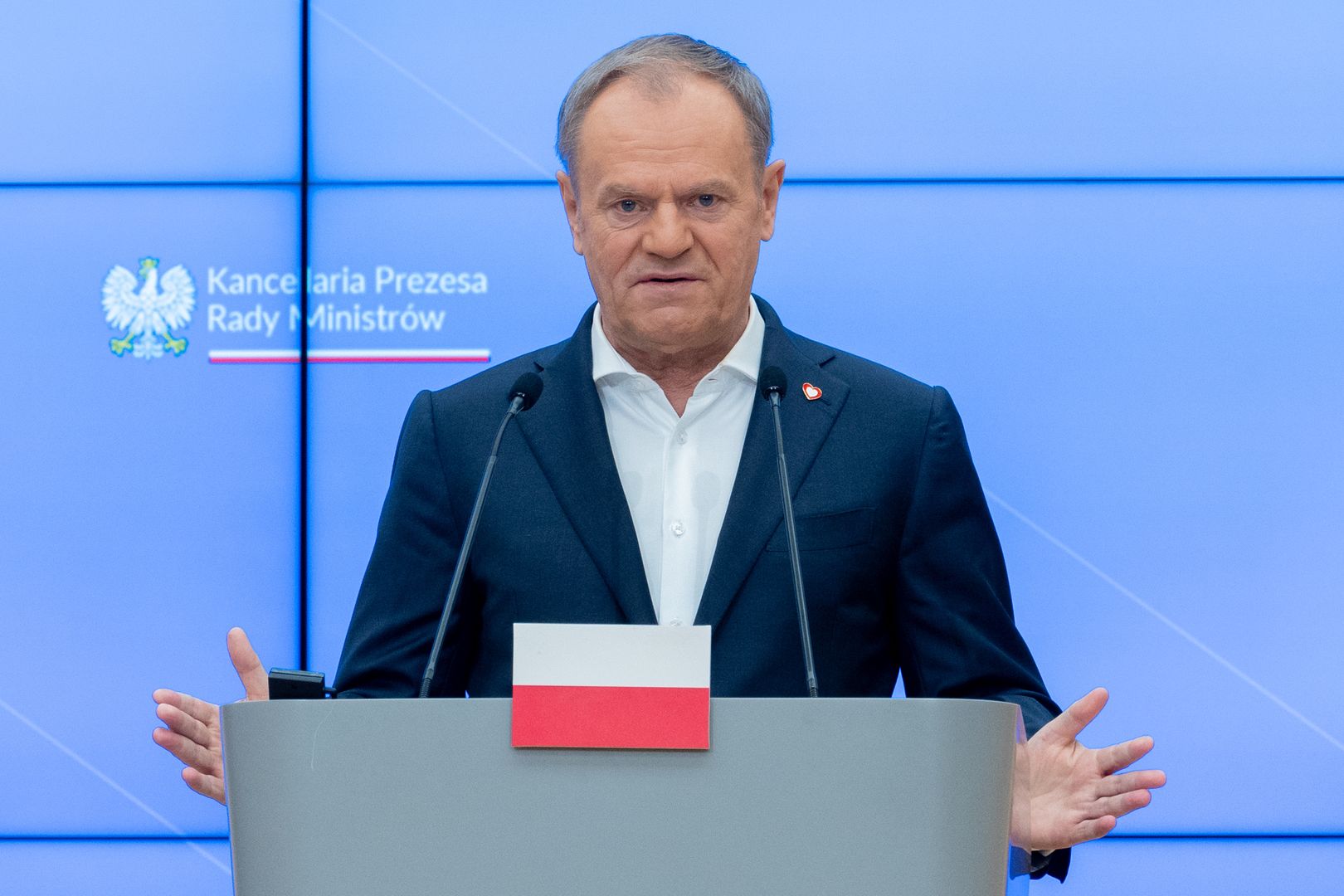 Donald Tusk: Ochrona granic to święty obowiązek każdego rządu