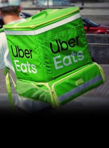 Uber Eats: Kod do tańszego jedzenia? Kody, promocje i inne 🍕