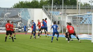 Włocłavia Włocławek - Spójnia Białe Błota. Zdjęcia z barażu wicemistrzów A klasy o 5. ligę kujawsko-pomorską