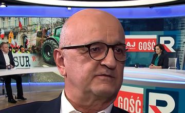 Członek KRRiT: jest parasol ochronny nad Republiką. Organizacja dziennikarska apeluje