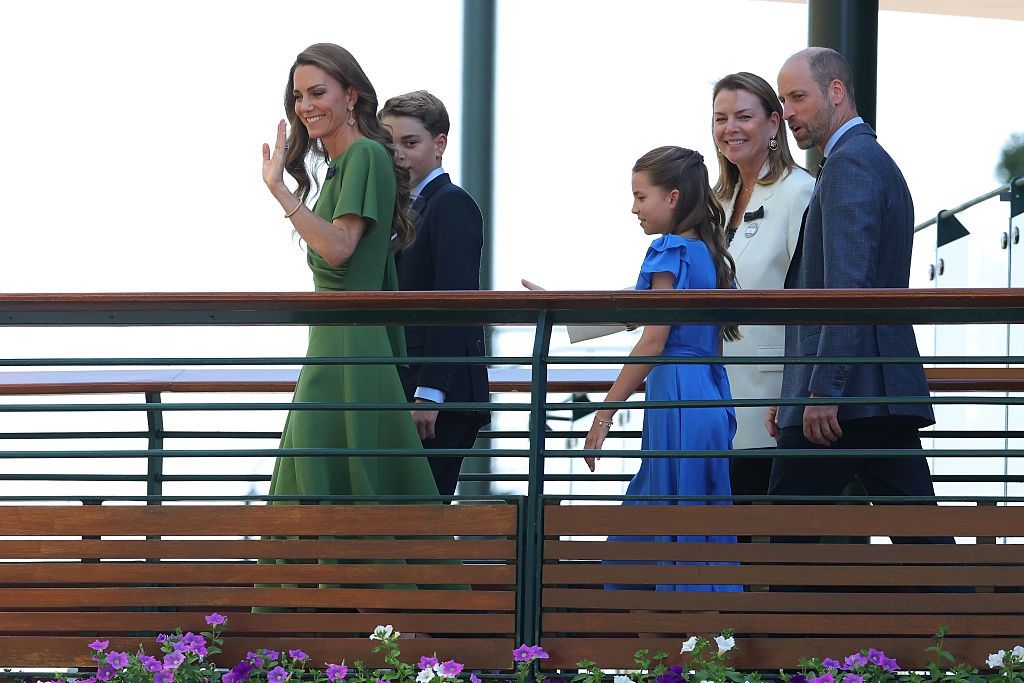 Kate Middleton i książę William z dziećmi