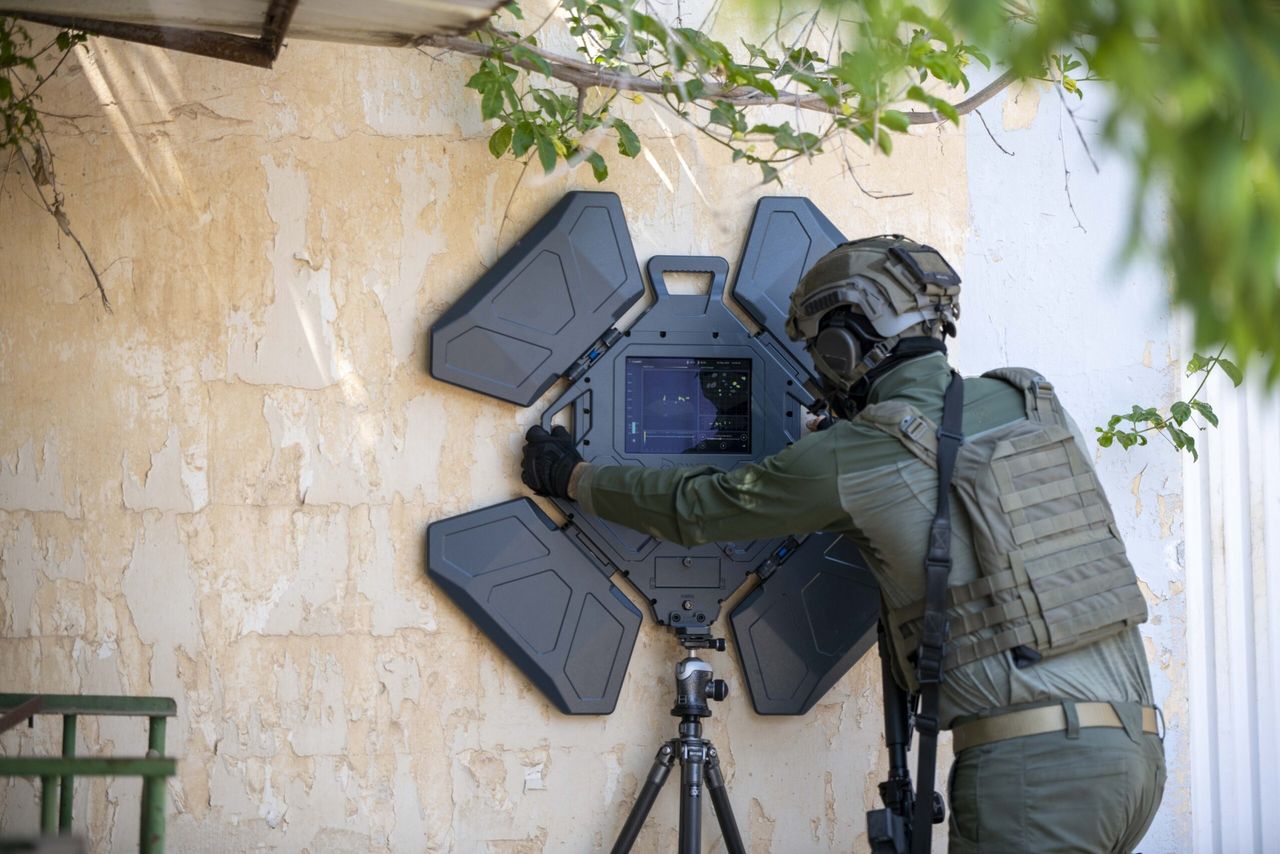 Izraelska firma stworzyła system do "widzenia" przez ściany