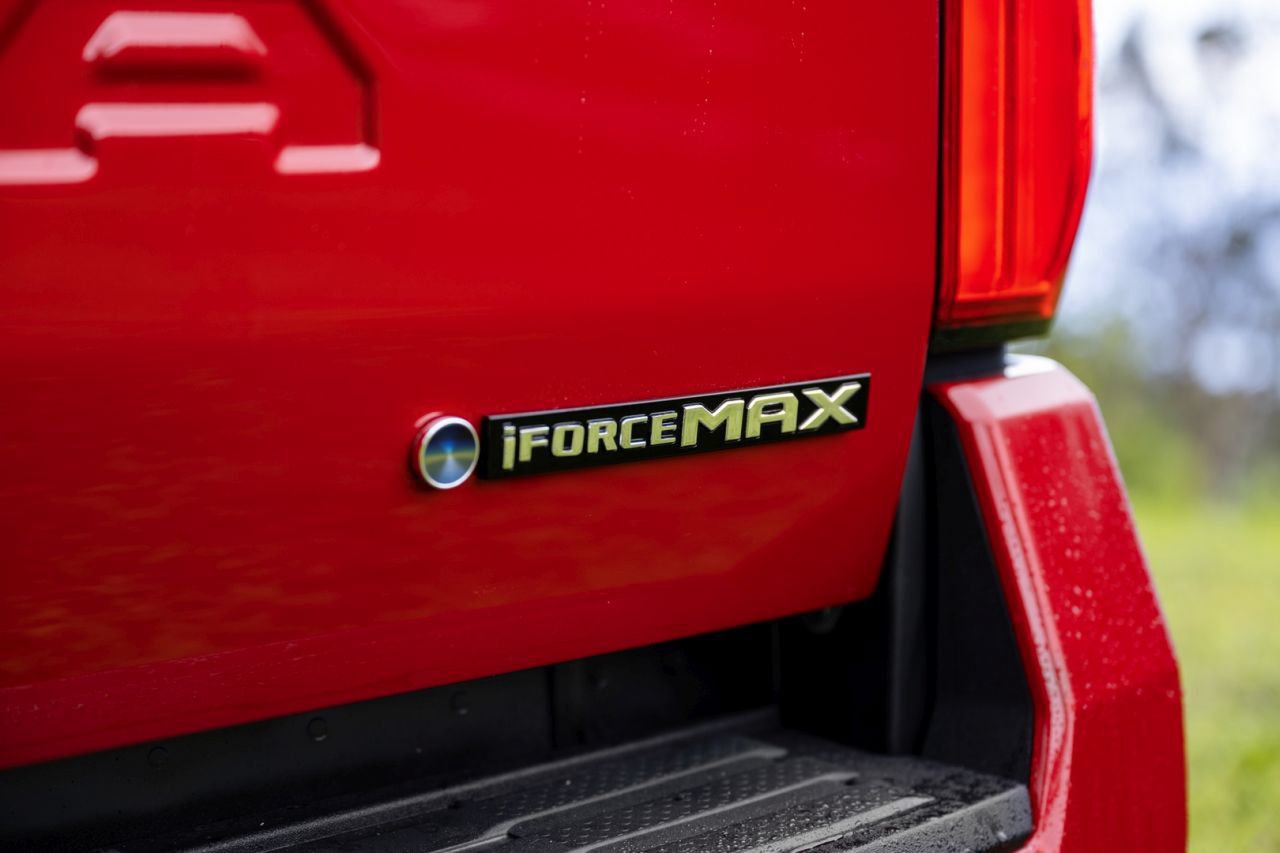 Toyota Tacoma z jednostką iForce MAX