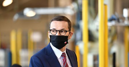Słowik: Polski Ład coraz bardziej kuriozalny. Rząd wesprze "biednych" programistów (Opinia)