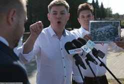 Przepychanki i krzyki na konferencji. Kuriozalna sytuacja w Wołominie