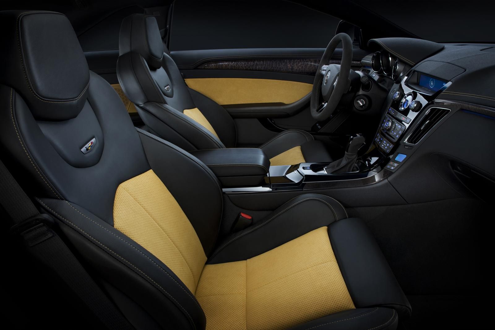 Cadillac CTS-V Black Diamond