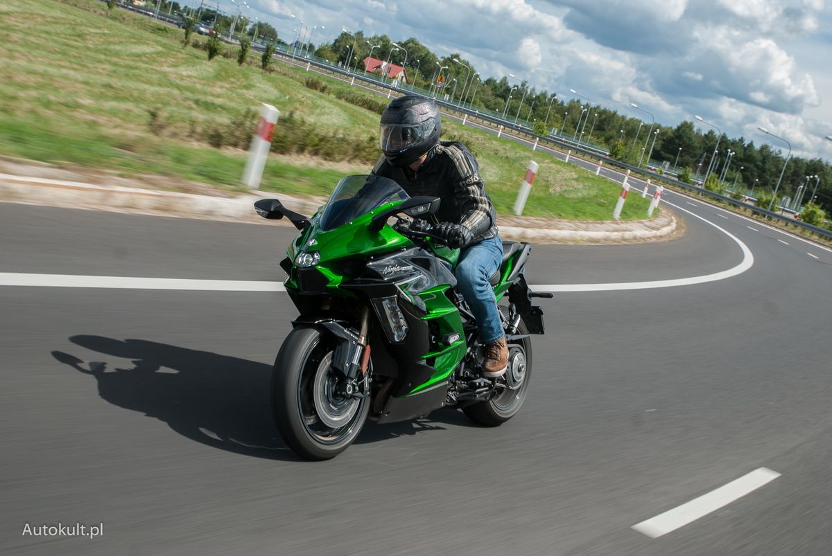 Kawasaki Ninja H2 SX