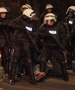 Kielce: 24 osoby zatrzymane, policjant w szpitalu