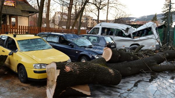 Halny wyrządził w święta w Zakopanem duże szkody