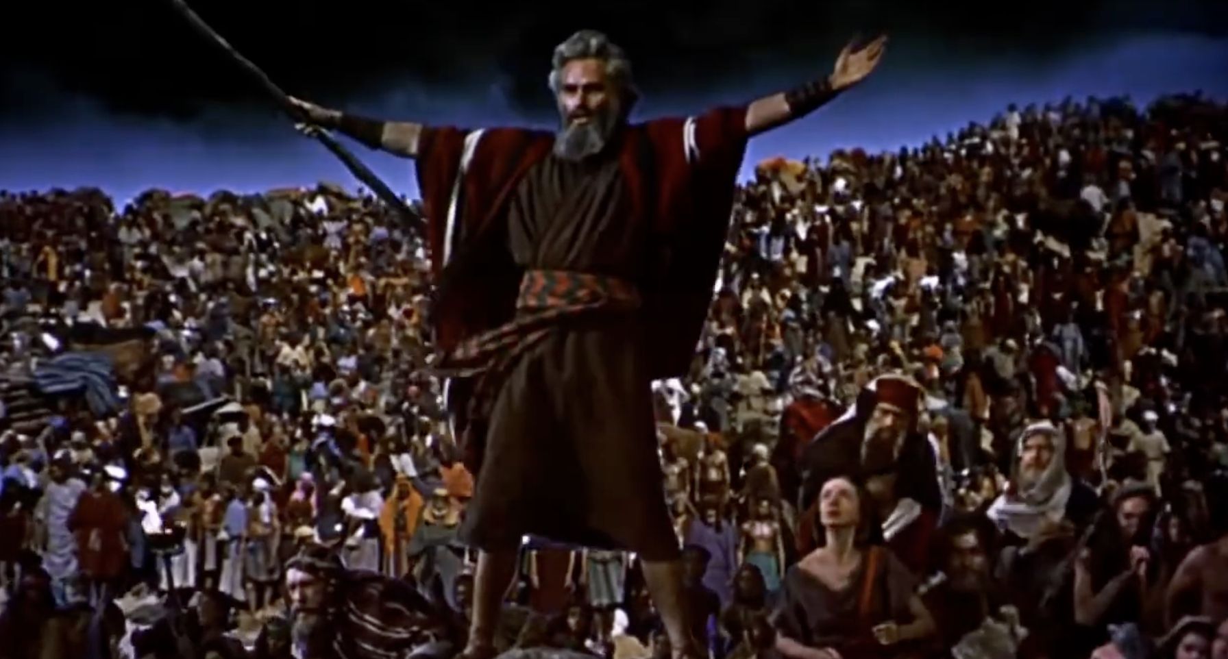 "Dziesięcioro przykazań" to film, który każdy powinien zobaczyć