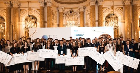 Stypendyści VI edycji Programu Mentoringowego Our Future Foundation wybrani, marzą o Harvardzie, Yale czy Oksfordzie!