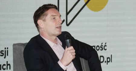 To koniec! Tomasz Lis odchodzi. "Natychmiastowe zakończenie współpracy"