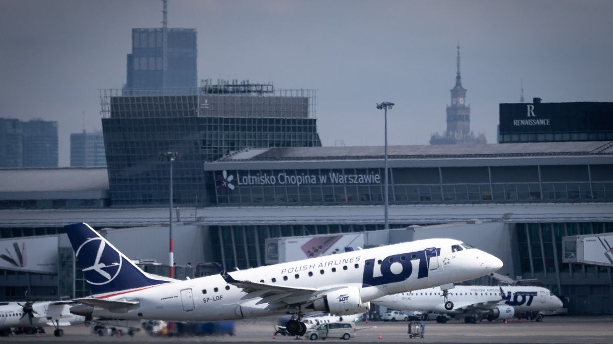 LOT Polish Airlines Embraer ERJ-170 (17000035 / SP-LDF) at Chopin Airport in Warsaw, Poland on April 22, 2022. The strike and mass resignations of air traffic controllers from the Polish Air Navigation Services Agency result in many delays and canceled flights in Polish airspace. (Photo by Mateusz Wlodarczyk/NurPhoto via Getty Images)