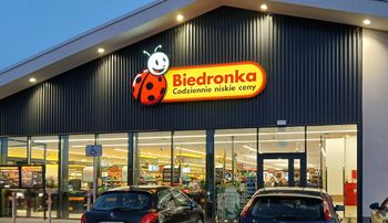 Początek 22 grudnia. 48 sztuk w Biedronce