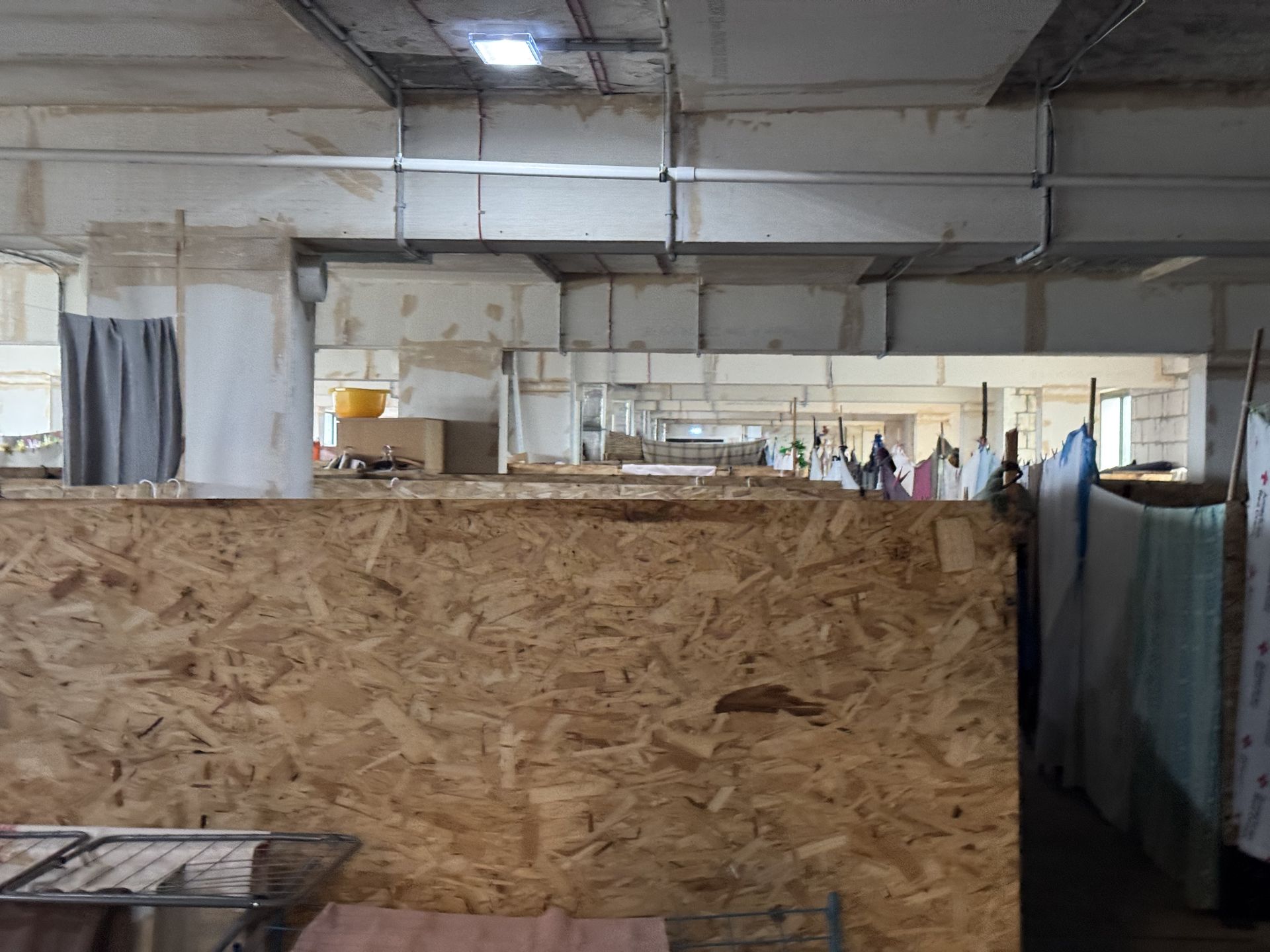 "Obozowisko" przy Modlińskiej 6D