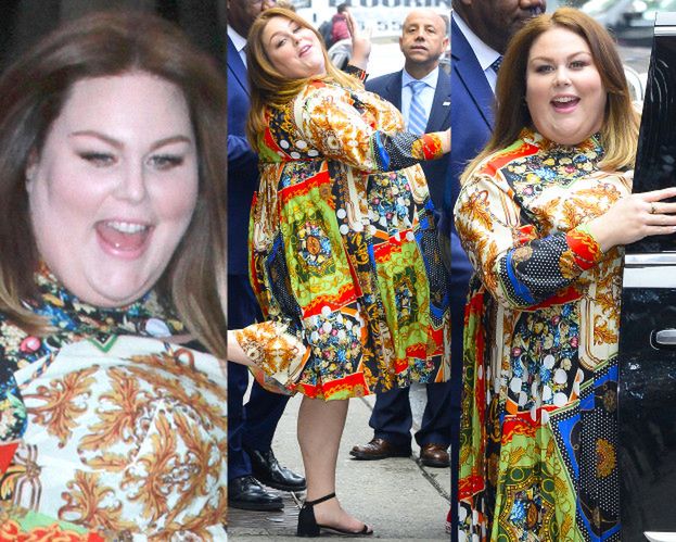 Zadowolona Chrissy Metz uwodzicielsko pozuje przy samochodzie