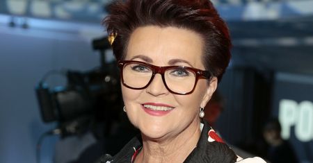 Elegancka stylizacja Jolanty Kwaśniewskiej. Była pierwsza dama pojawiła się w teatrze