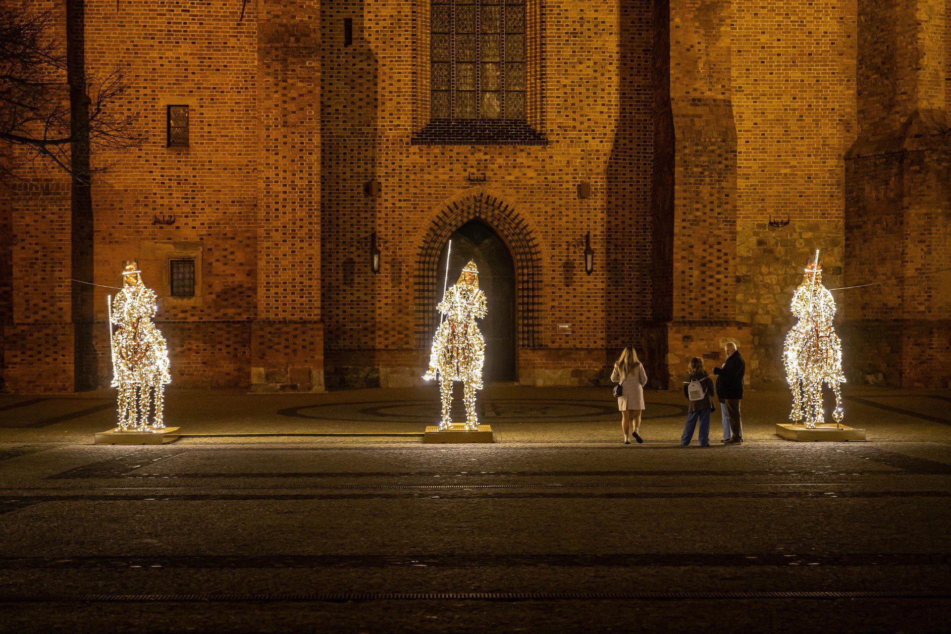 Świąteczne iluminacje na Ostrowie Tumskim już działają!