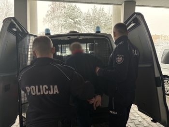 Zatrzymany 27-latek usłyszał zarzut zgwałcenia w recydywie. Prokuratura wnioskuje o areszt