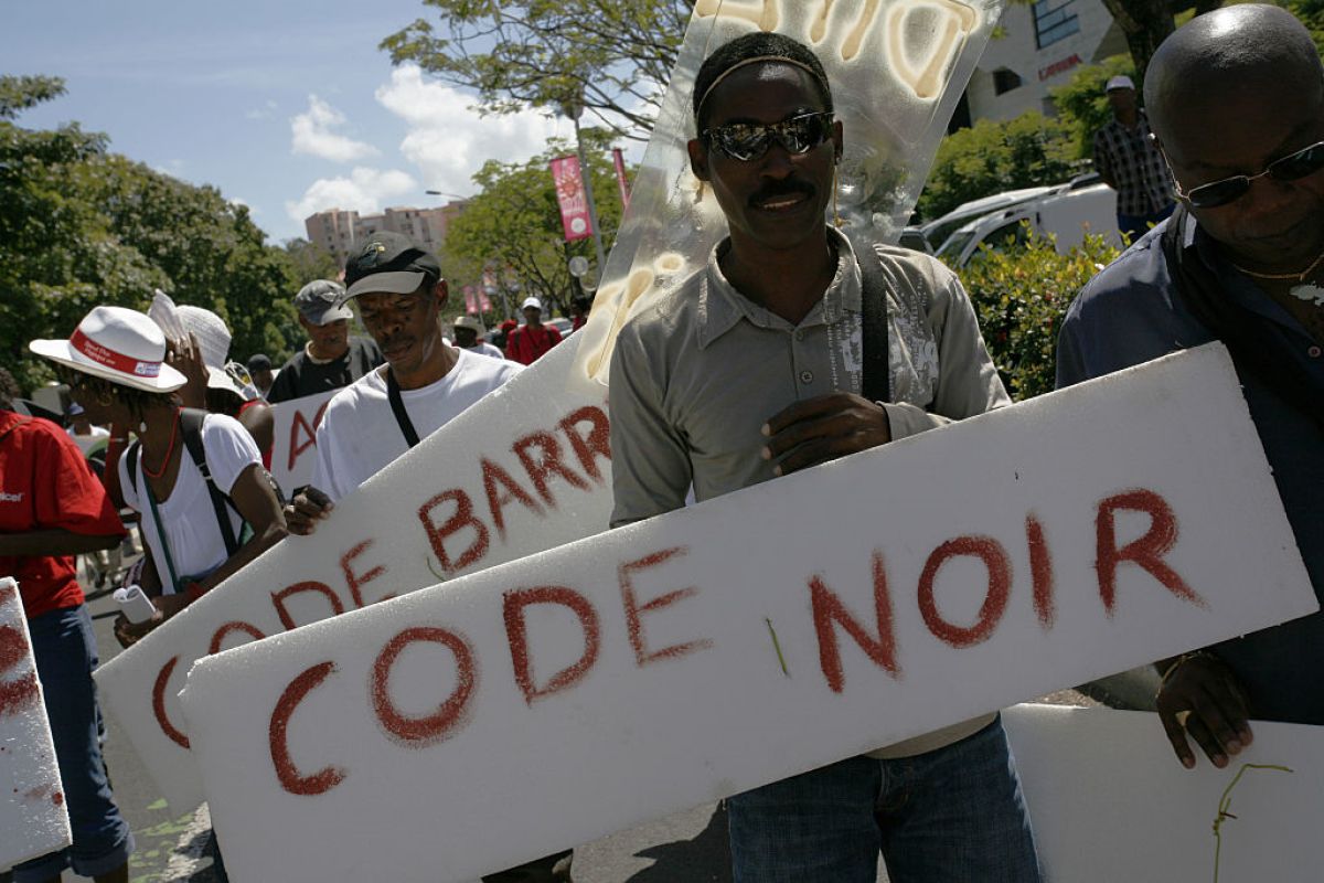 Francuzi uchylili przepisy z czasów niewolnictwa. "Code noir"