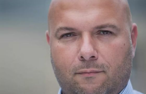 Znany dziennikarz po niemal 30 latach odszedł z „Wyborczej”. Teraz pracuje w PR