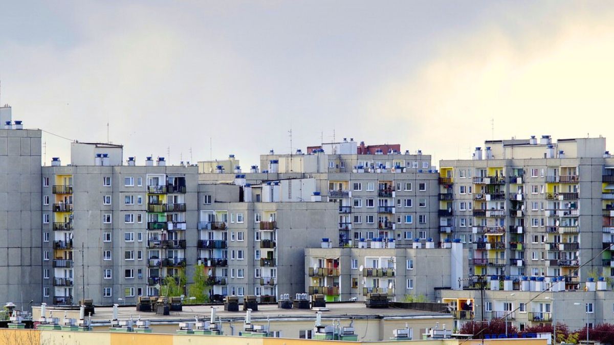 Tyle ma wytrzymać wielka płyta z PRL-u 