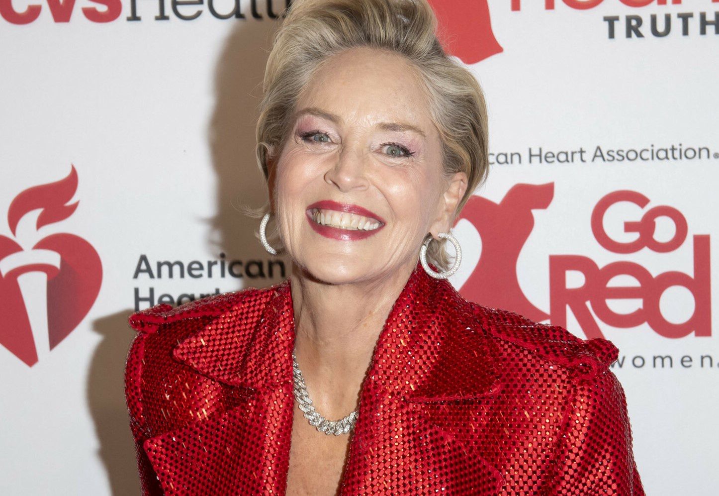 Sharon Stone zabłysła na gali. Przyszła w sukni z rozcięciem