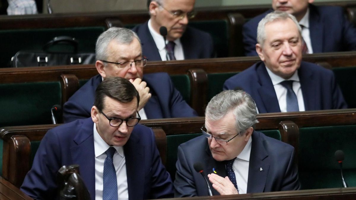 Które fundacje otrzymają wyrównanie za straty poniesione przez Polski Ład? Odpowiedź Ministerstwa Finansów