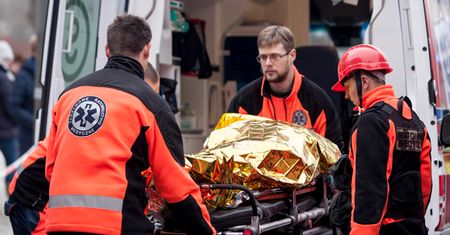 Dramatyczny wypadek w Katowicach-Szopienicach. Zawalił się strop kamienicy