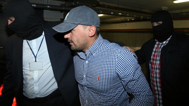 Marcin Dubieniecki prowadzony na przesłuchanie do Prokuraturze Apelacyjnej w Krakowie 24 sierpnia