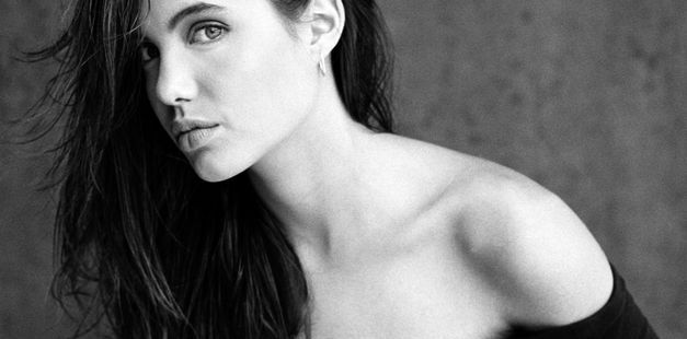 16-letnia Angelina Jolie - FOTO