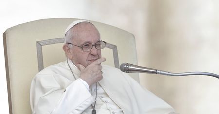 Papież nie wymienia z nazwiska Putina. Wyjaśnił powody
