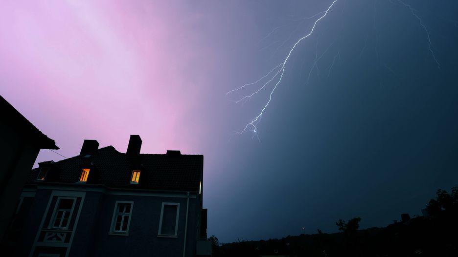 Tragedia w USA. Czekała w parku na dziecko. Poraził ją piorun